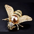 Broszka Pszczoła z Perłą 30045