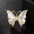 Broszką Motyl 32540-70